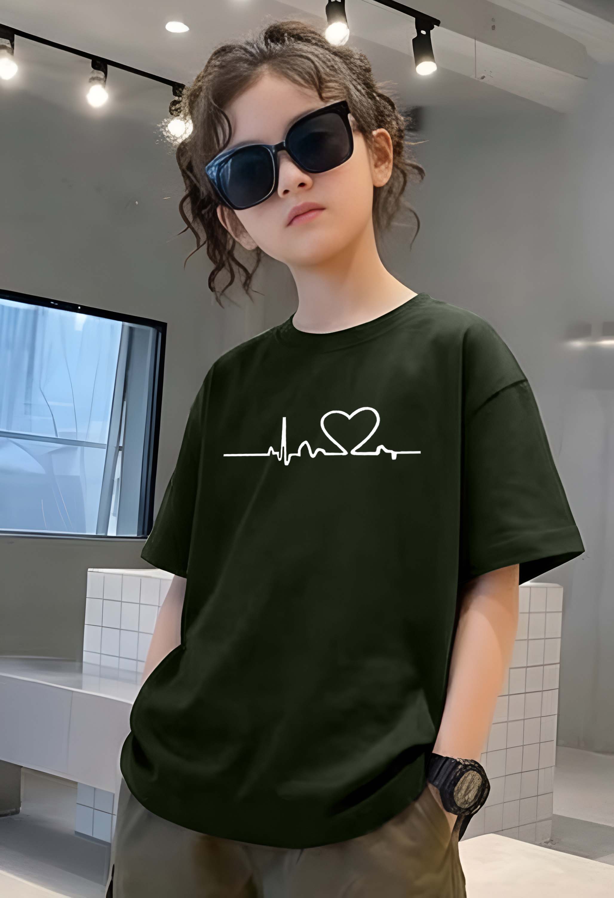 Heart - kids Girls Over sized T shirt