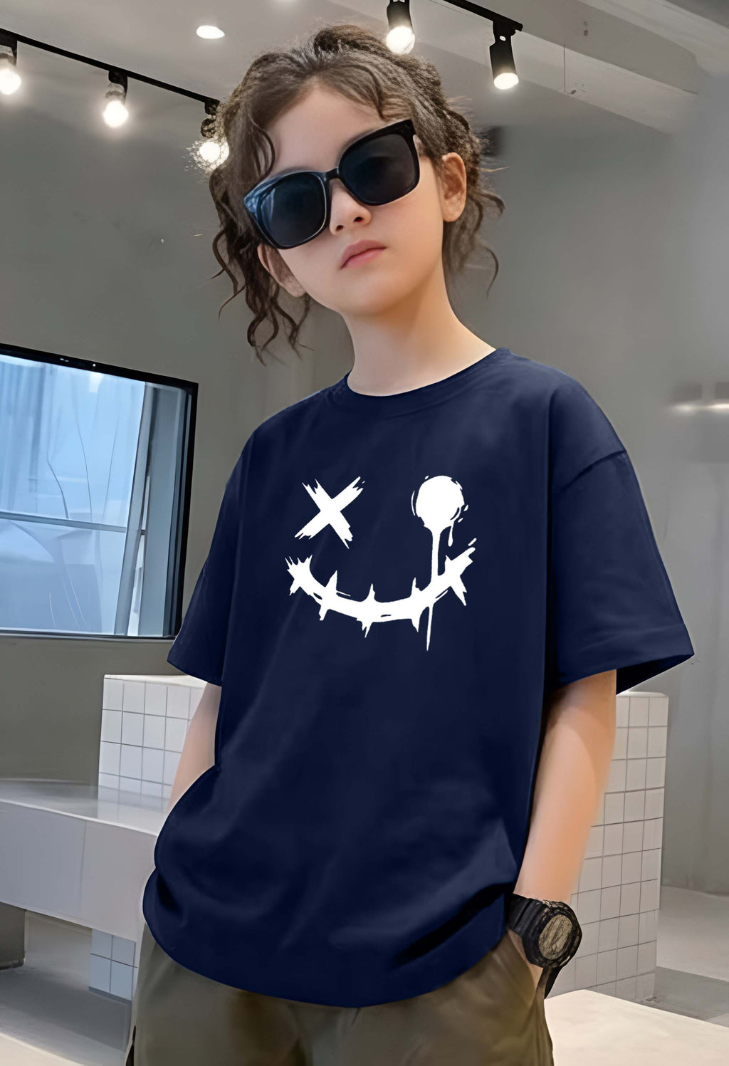 Smiley - kids Girls Over sized T shirt